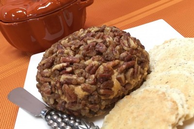 Roya's pumpkin cheeseball